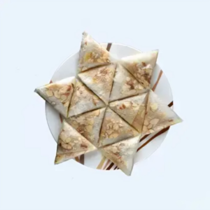 samosa (triangle) jaggery dry fruits putharekulu